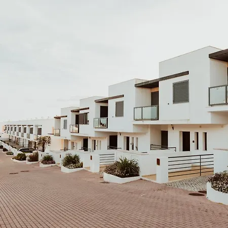 Edition / Stargazing Terrace + Pool Holiday home *